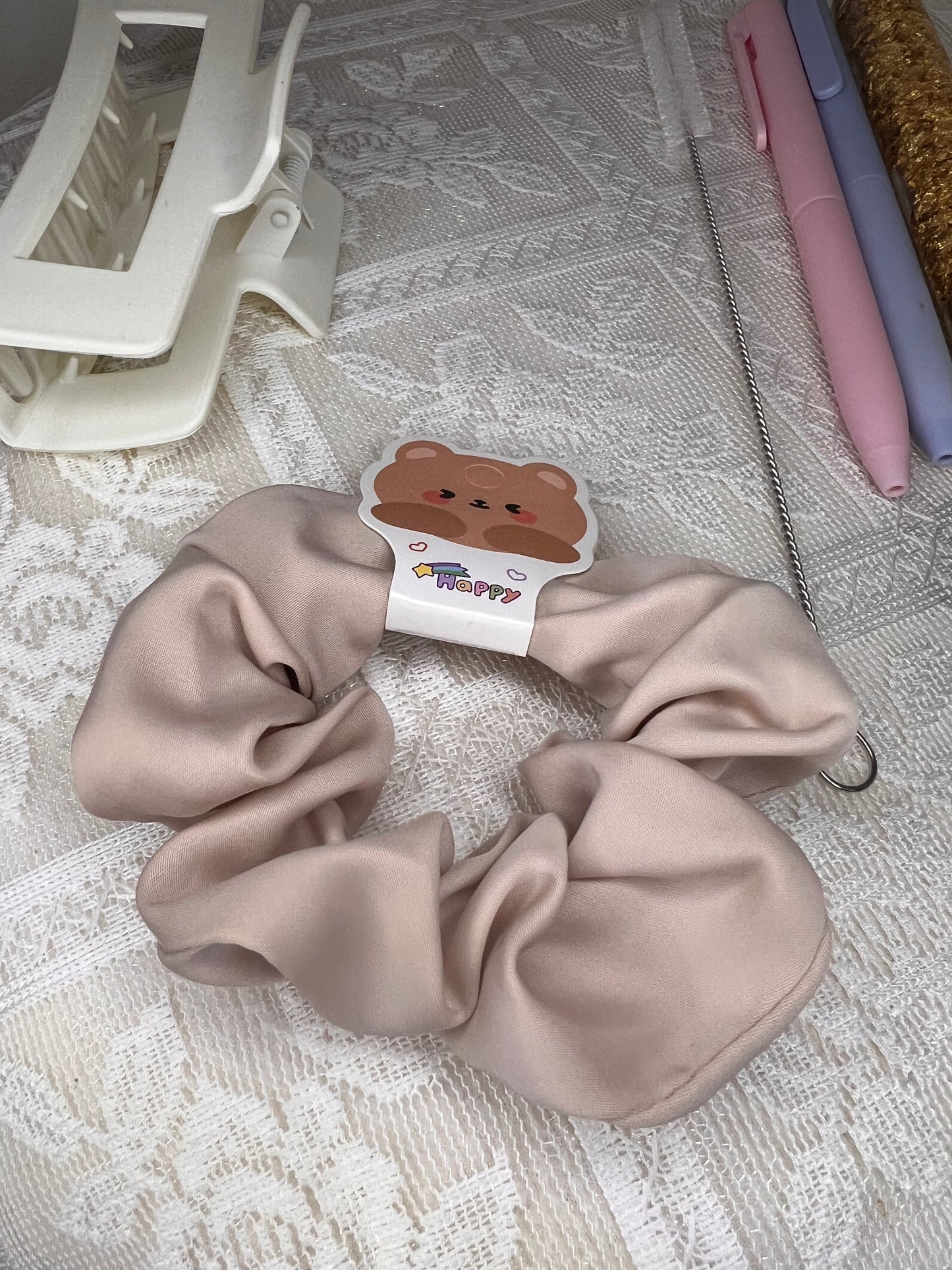 Scrunchie Bone